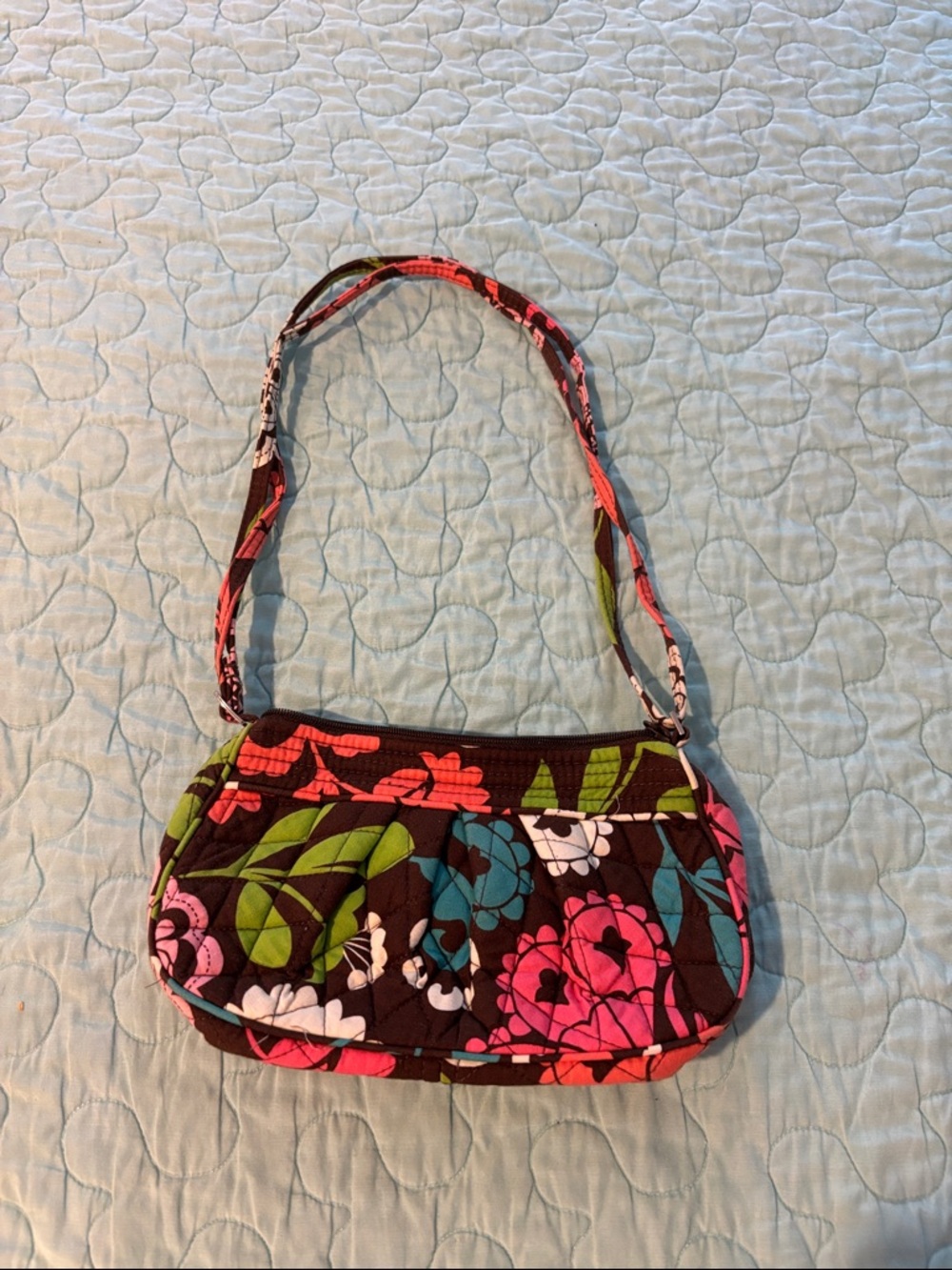 Vera Bradley Quilted Crossbody with adjustable thin strap.